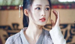 娱乐吃瓜李沁是谁,娱乐圈的清新“吃瓜”小花